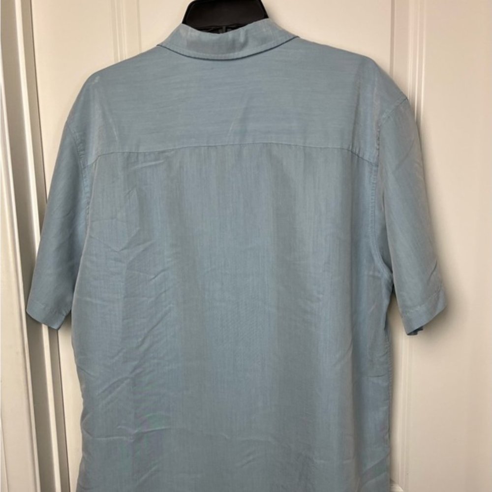Quiksilver Men's Button Down Shirt Blue Shimmer Short Sleeve Collared XL - Picture 4 of 9